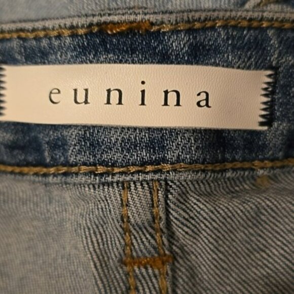 Eunina Women's Super High Rise Mom Jeans Size 15 Blue Denim Ankle Tyler Stretchy - Picture 5 of 14